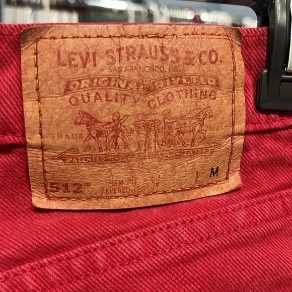 Vintage Levi’s red jeans 11 medium - Picture 4 of 4